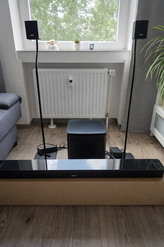 Bose soundbar 900 - bass, +